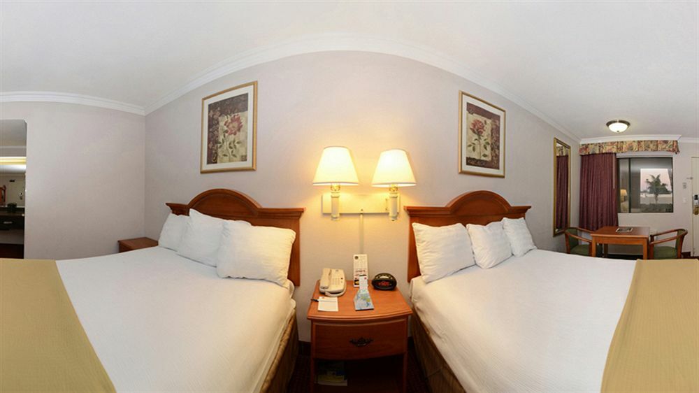 Chula Vista Inn Εξωτερικό φωτογραφία